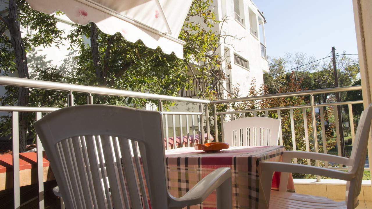 Four Seasons 2 Apartment Paralia Katerinis Exterior photo